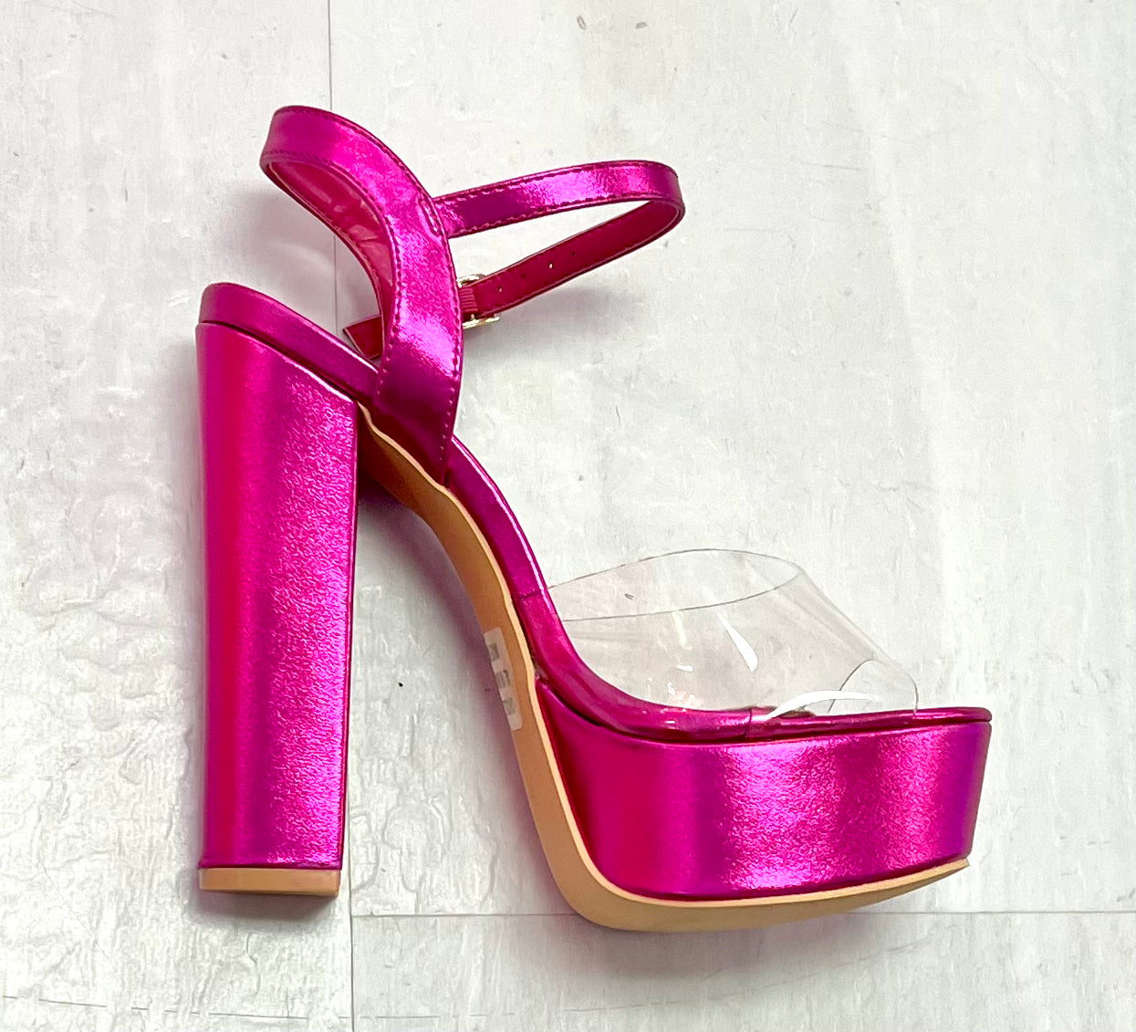 Kayleen Darcell Heel