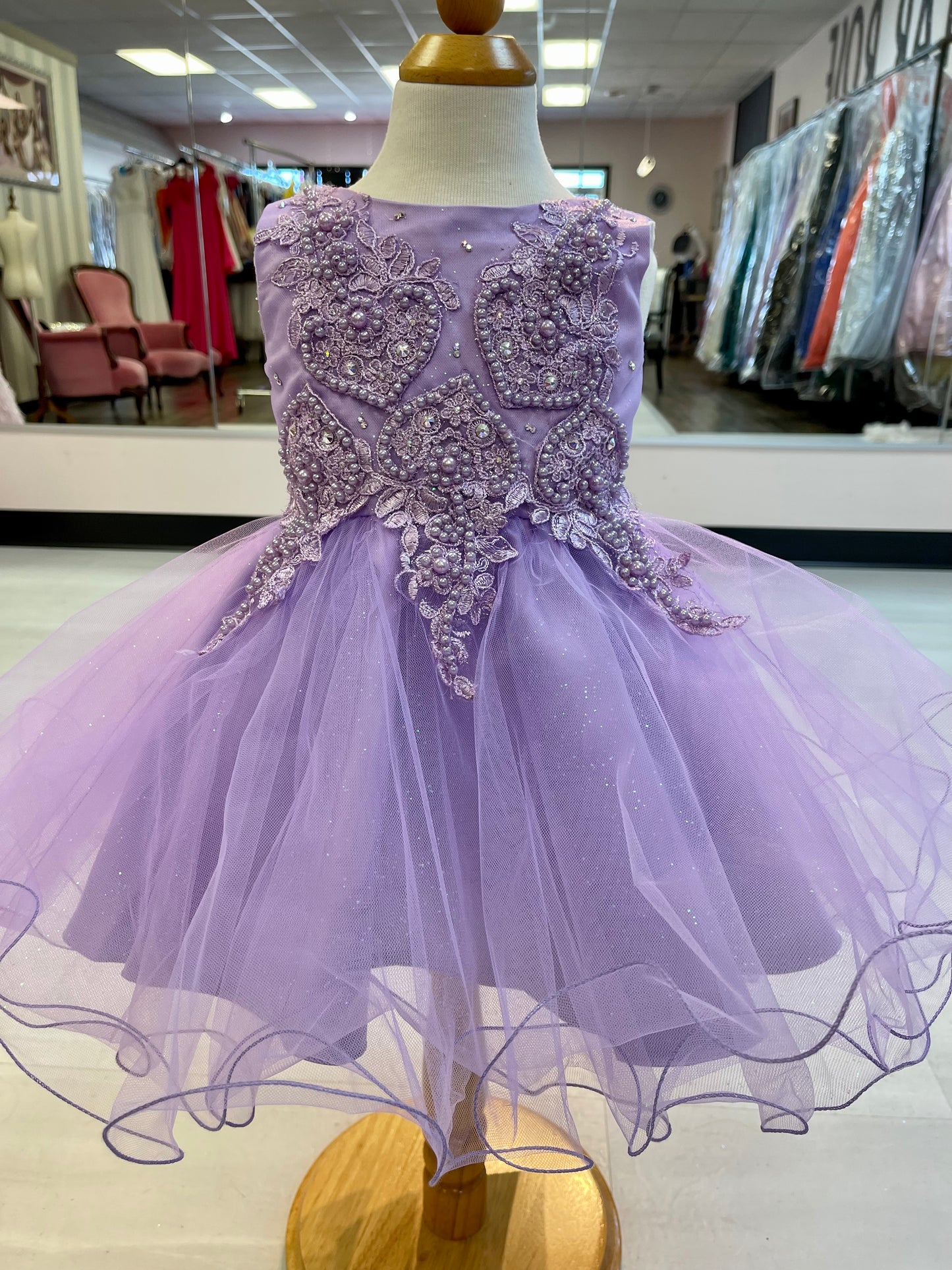 Layla and Erina 9089B