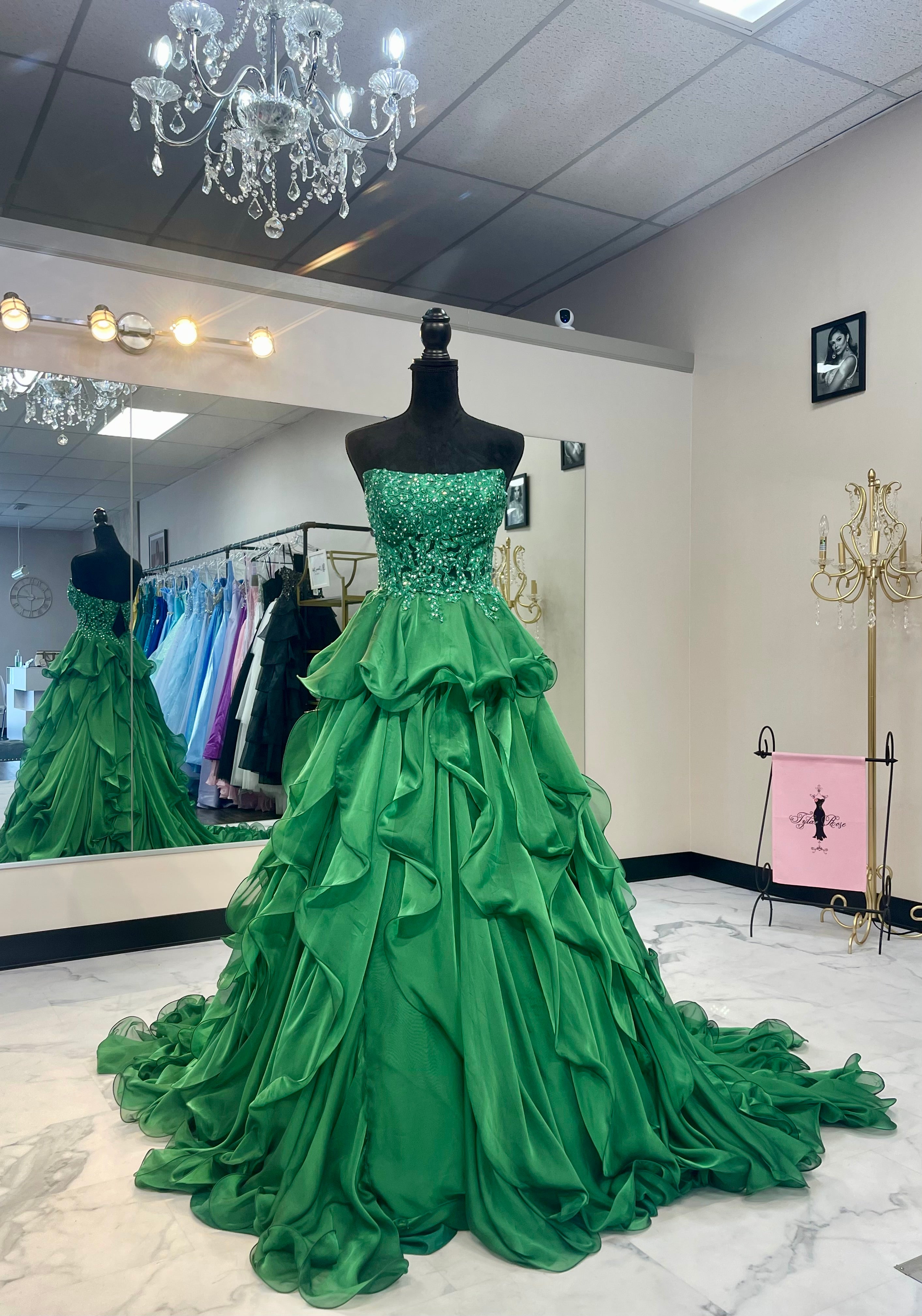 Ava Presley 29133