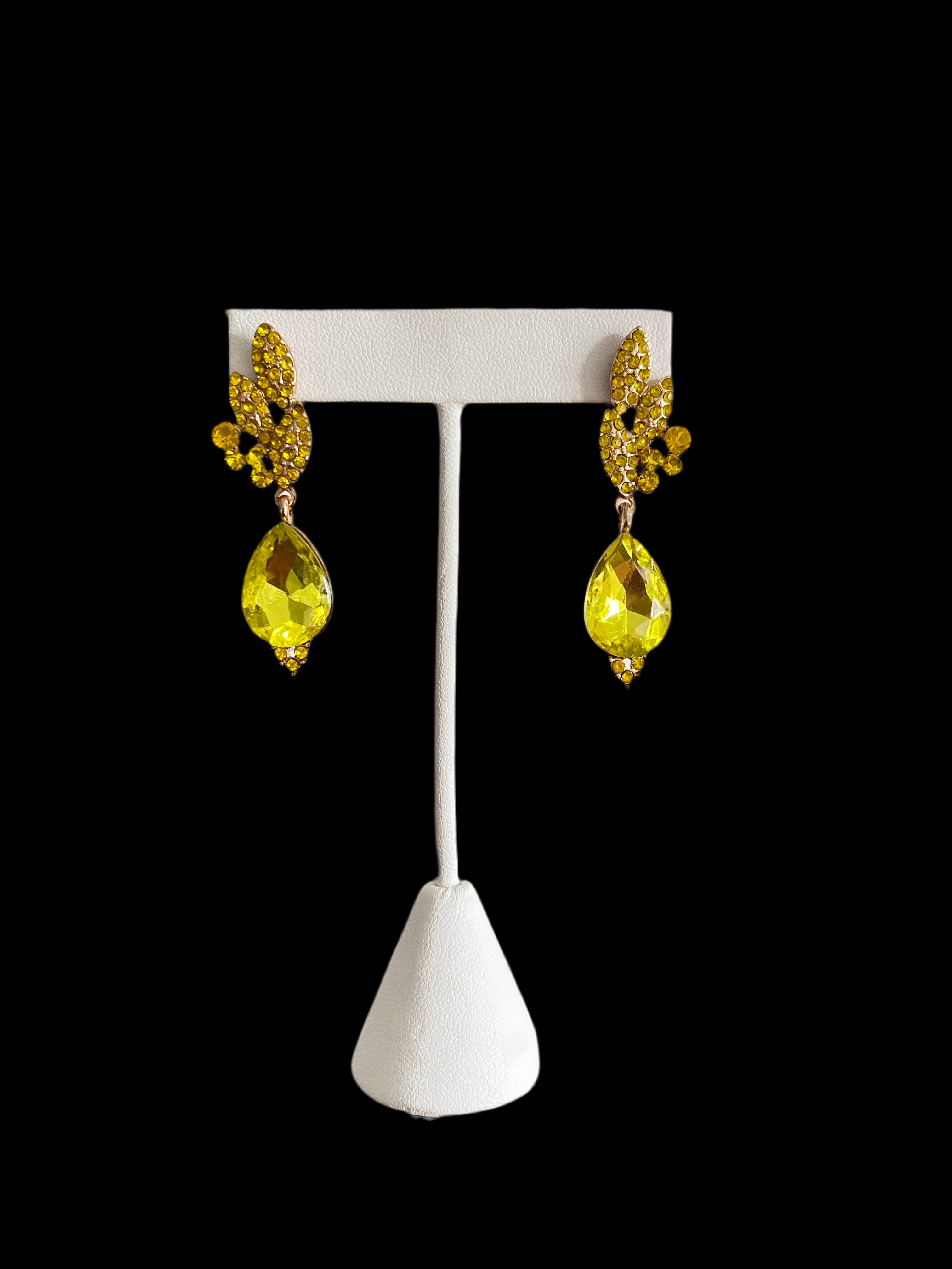 C15 Yellow